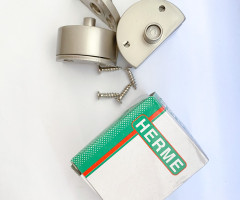 Склотримач 5х1.5 HERME