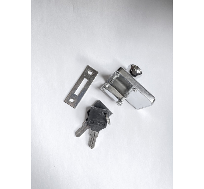 Замок квадрат хромовий (4.5х3.5) Glass Lock 805