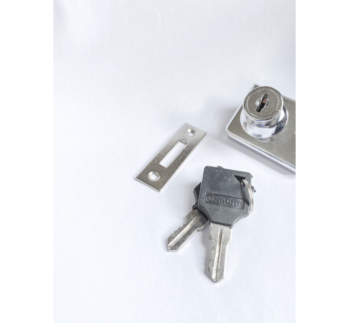 Замок квадрат хромовий (4.5х3.5) Glass Lock 805